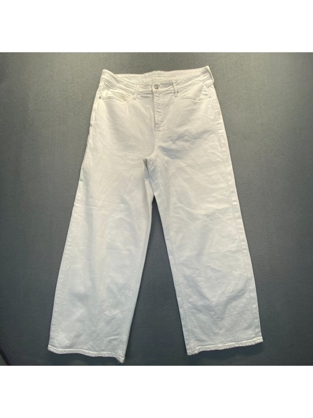 Old Navy  high rise sky  wide leg jeans women's  Size 14  Tall white